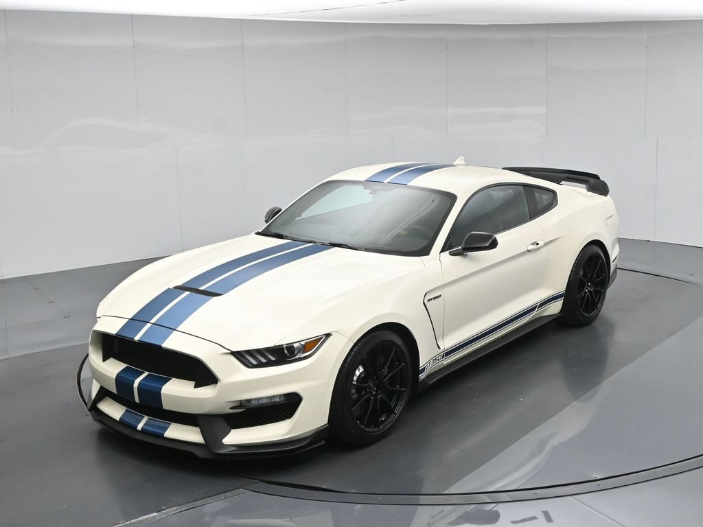 Used 2020 Ford Mustang Shelby GT350 w/ Technology Package RWD image 35