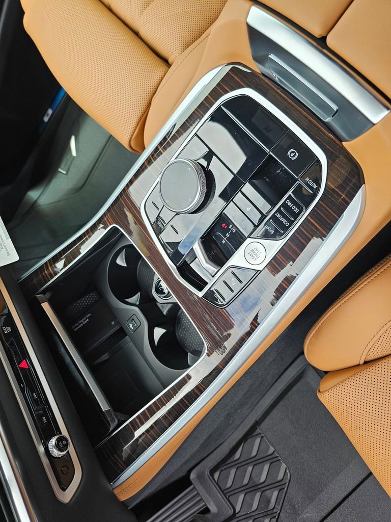 Used 2026 BMW X5 sDrive40i w/ Parking Assistance Package image 24