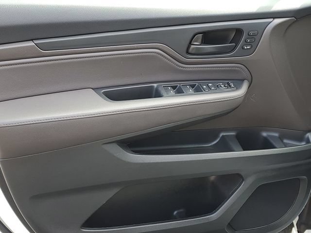 Used 2019 Honda Odyssey Touring image 16
