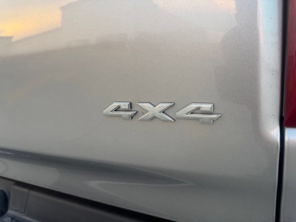 Used 2019 RAM 1500 Big Horn RWD image 5