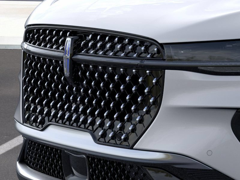 New 2026 Lincoln Nautilus Premier AWD/4WD image 39