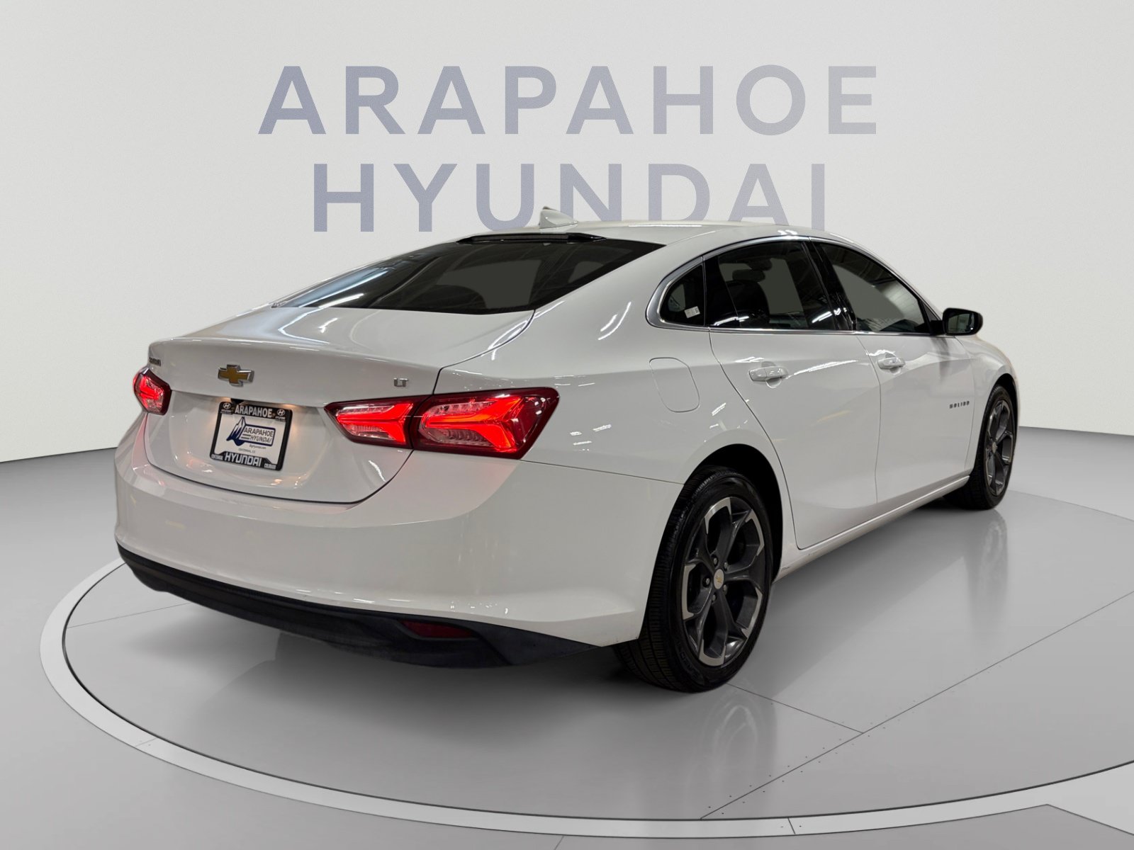 Used 2022 Chevrolet Malibu LT FWD image 5