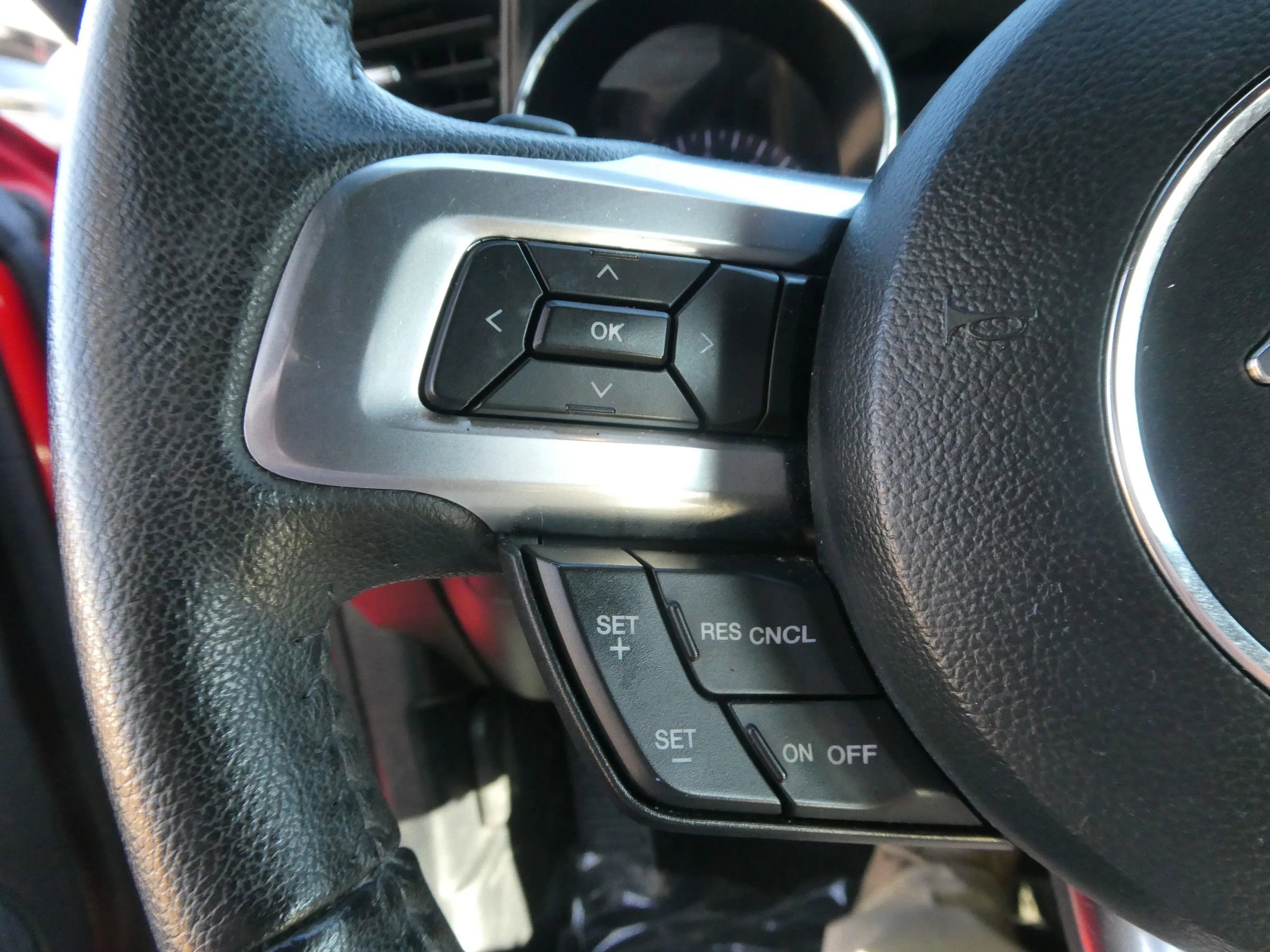 Used 2015 Ford Mustang Coupe image 16