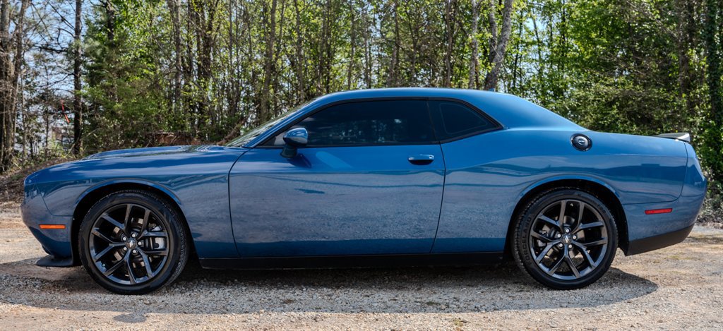 Used 2022 Dodge Challenger GT w/ Blacktop Package RWD image 2