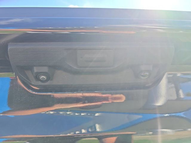 Used 2023 Chevrolet Silverado 1500 RST w/ Z71 Off-Road Package AWD/4WD image 19