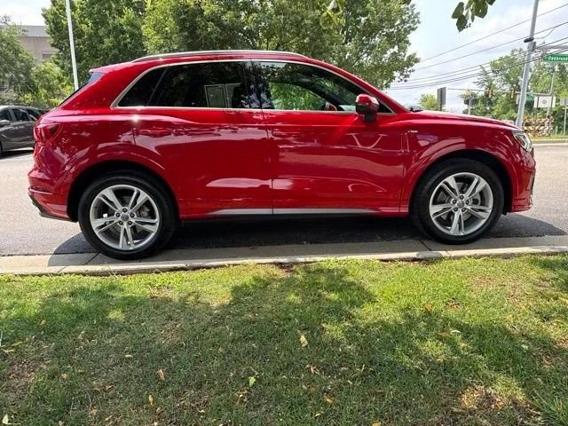 Used 2020 Audi Q3 2.0T Premium Plus w/ Premium Plus Package AWD/4WD image 8