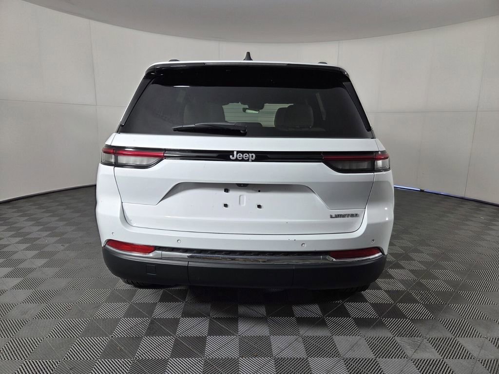 Certified 2025 Jeep Grand Cherokee Limited image 6