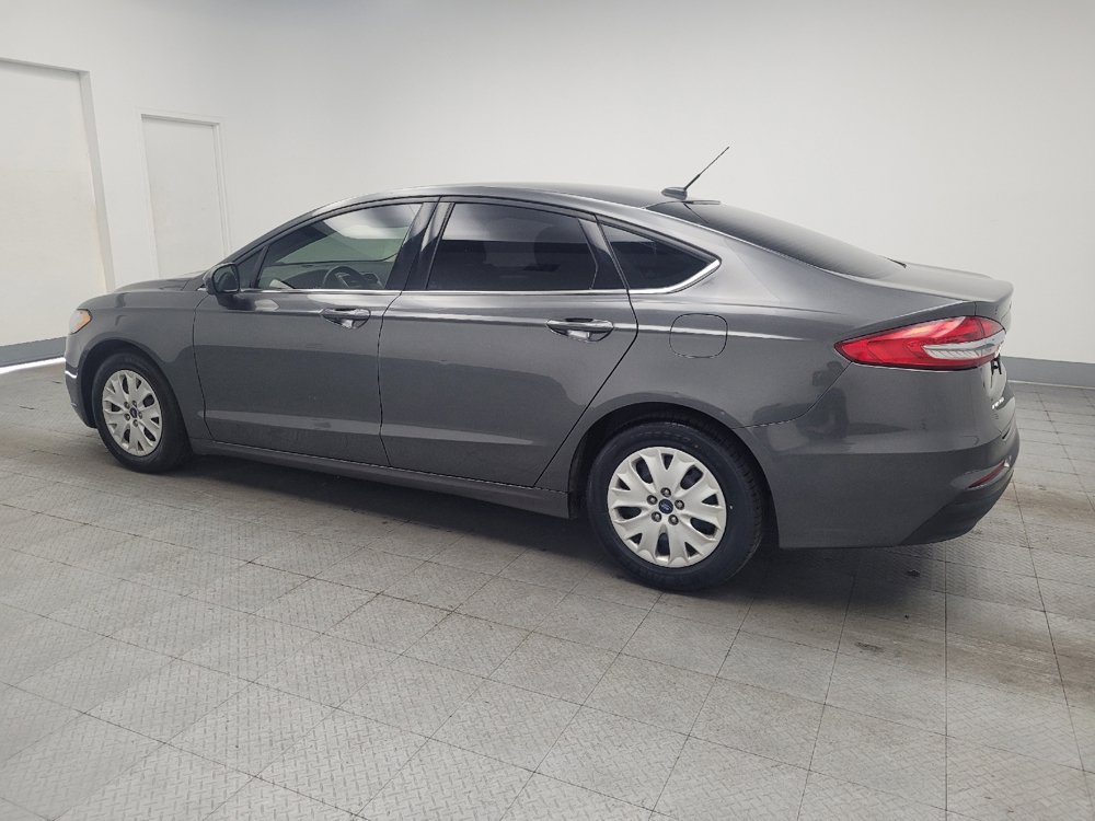 Used 2019 Ford Fusion S FWD image 3