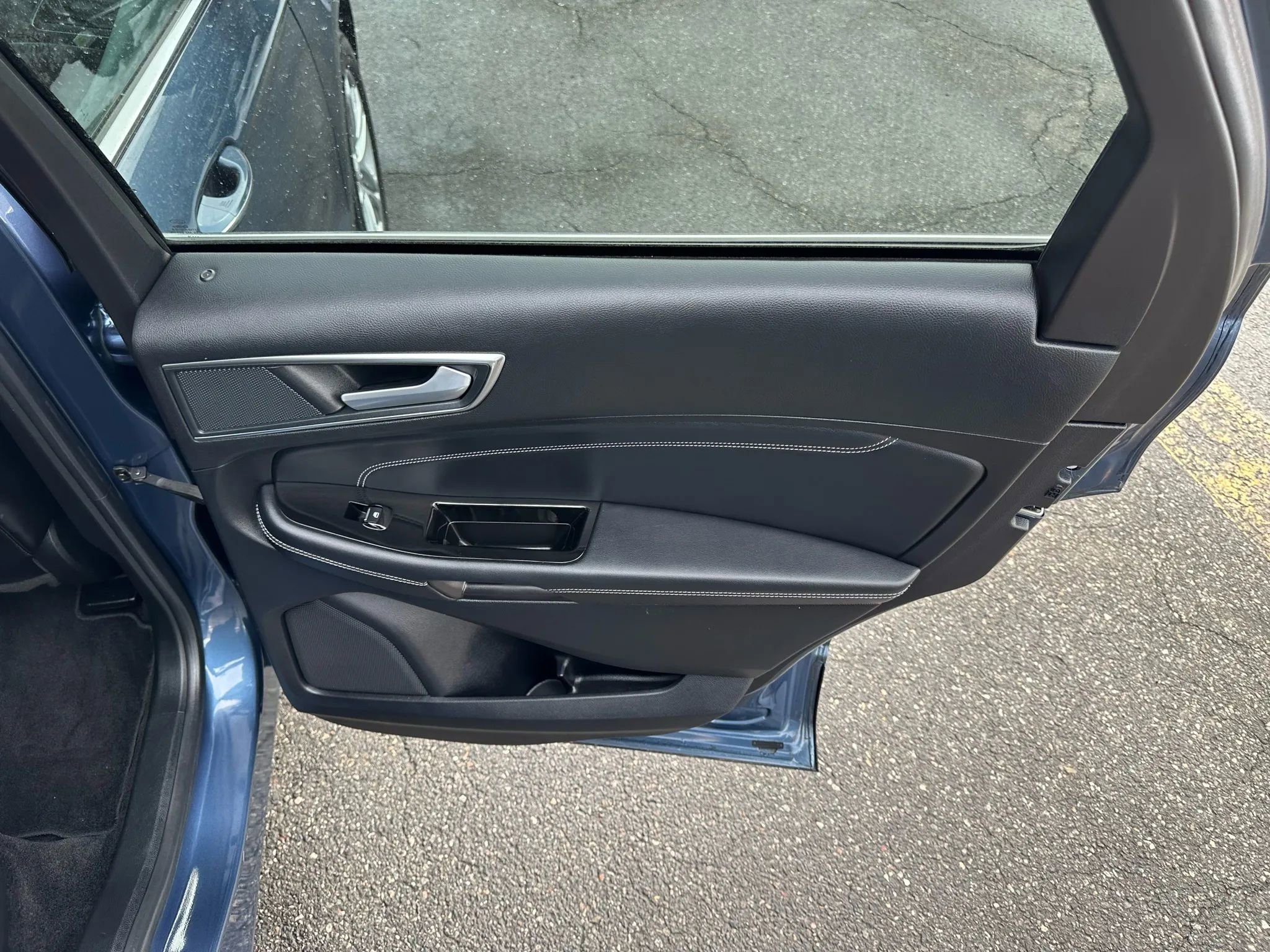 Used 2018 Ford Edge Titanium w/ Equipment Group 301A image 38