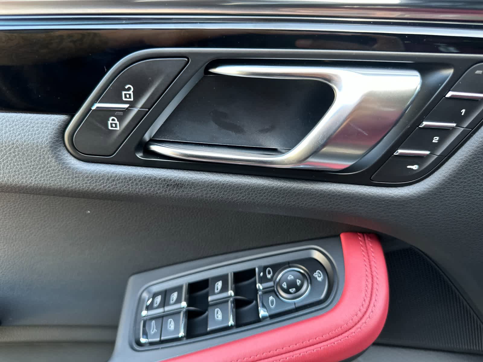 New 2026 Porsche Macan AWD/4WD image 12