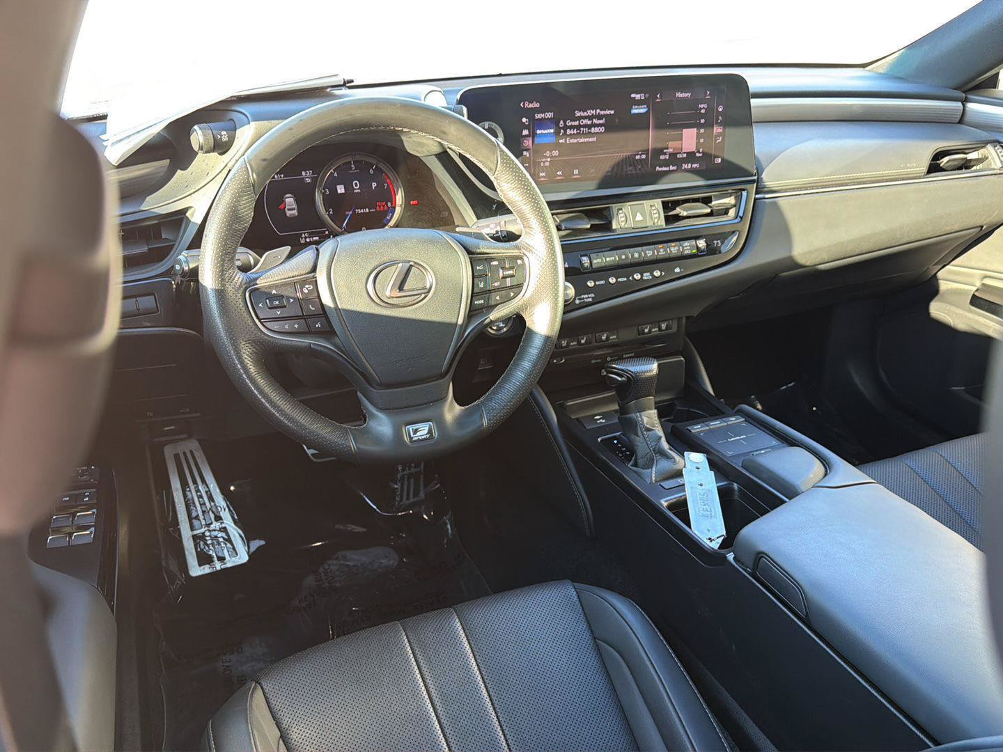 Certified 2022 Lexus ES 350 F Sport w/ Accessory Package 2 FWD image 18