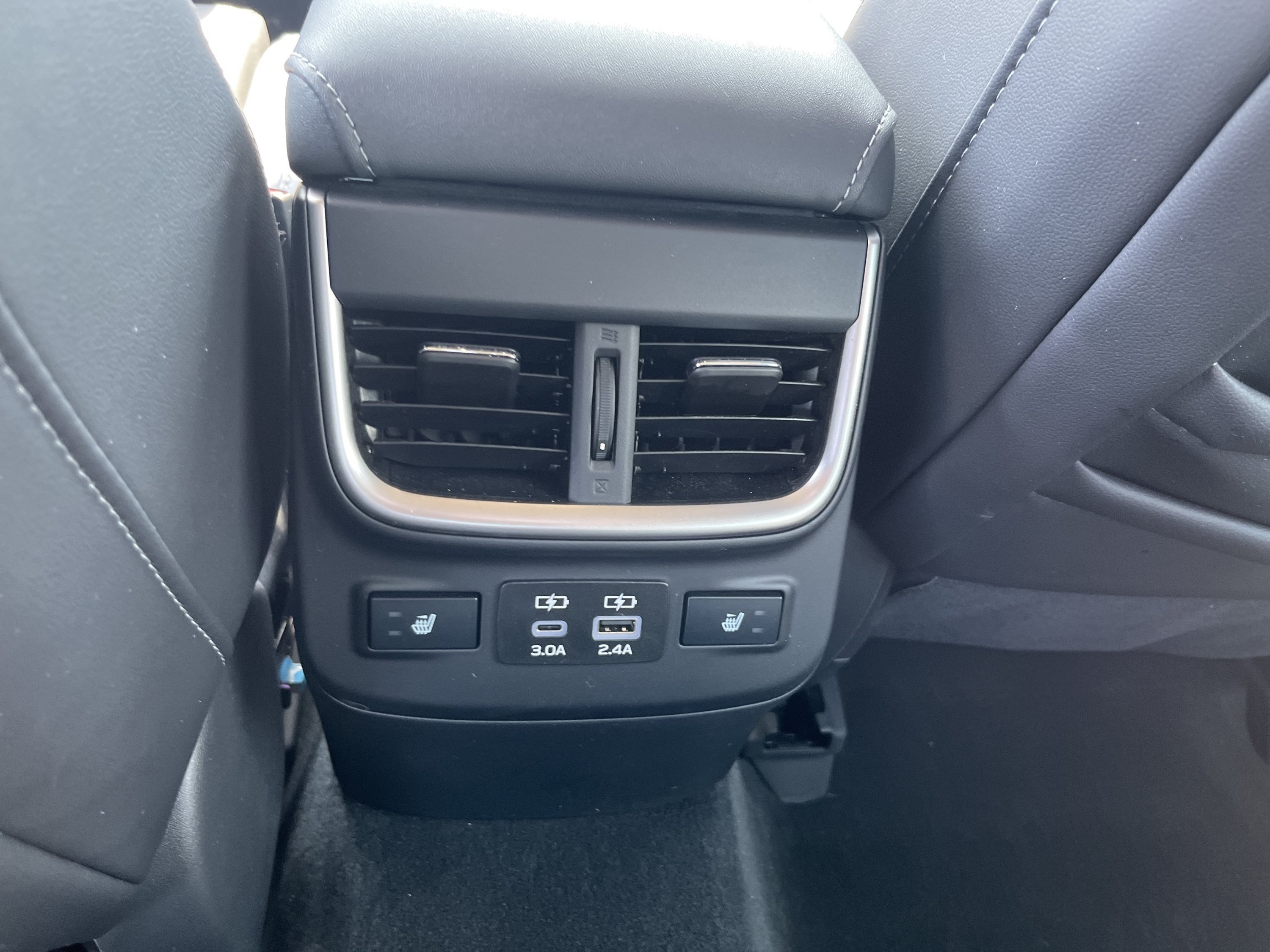 Used 2024 Subaru Legacy Limited AWD/4WD image 31