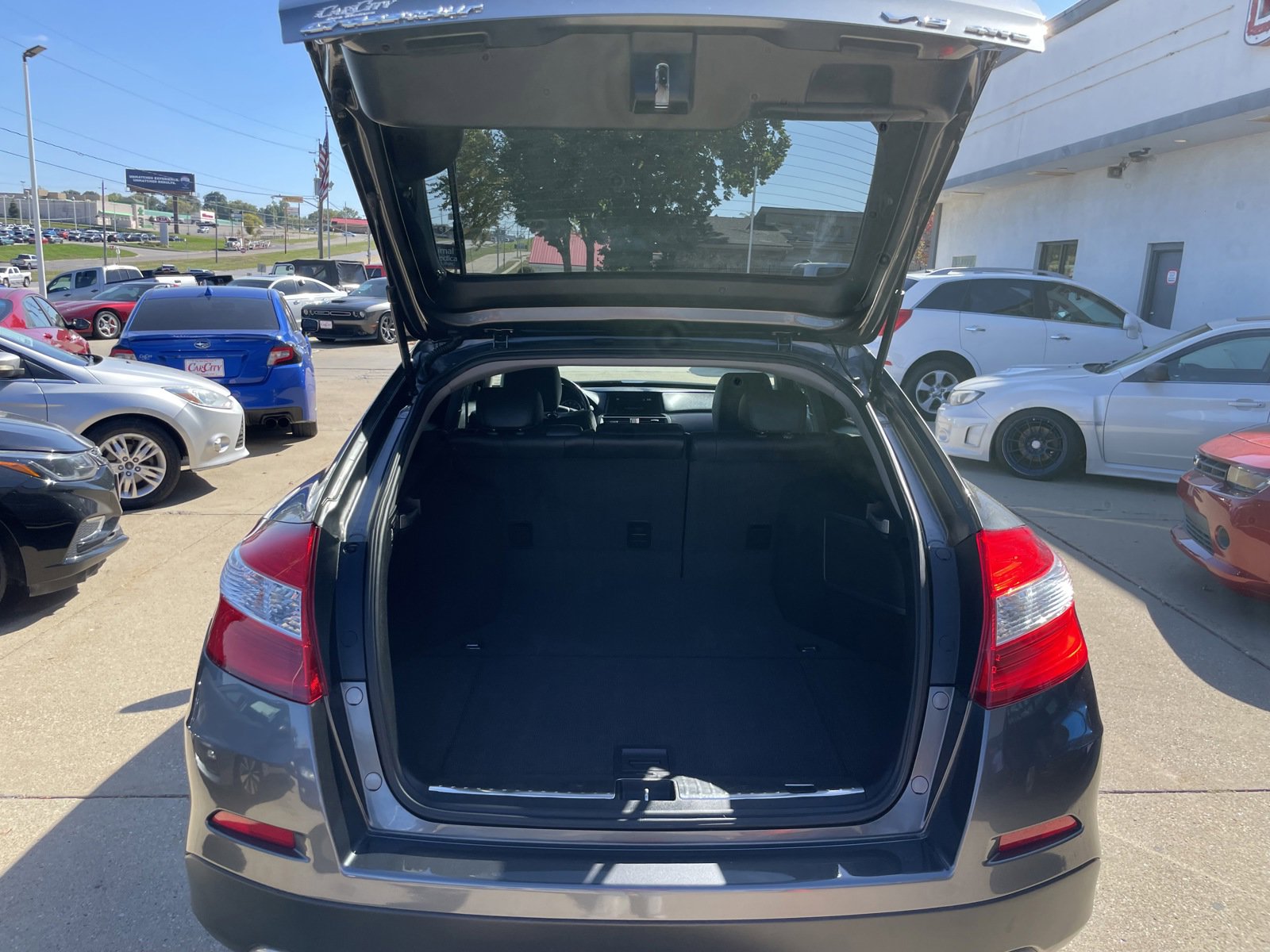 Used 2014 Honda Crosstour EX-L image 13