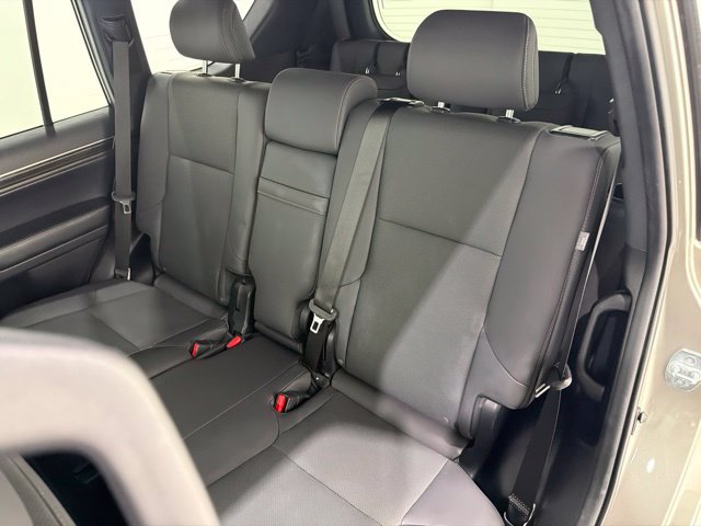 Used 2021 Lexus GX 460 Premium w/ Premium Package AWD/4WD image 16