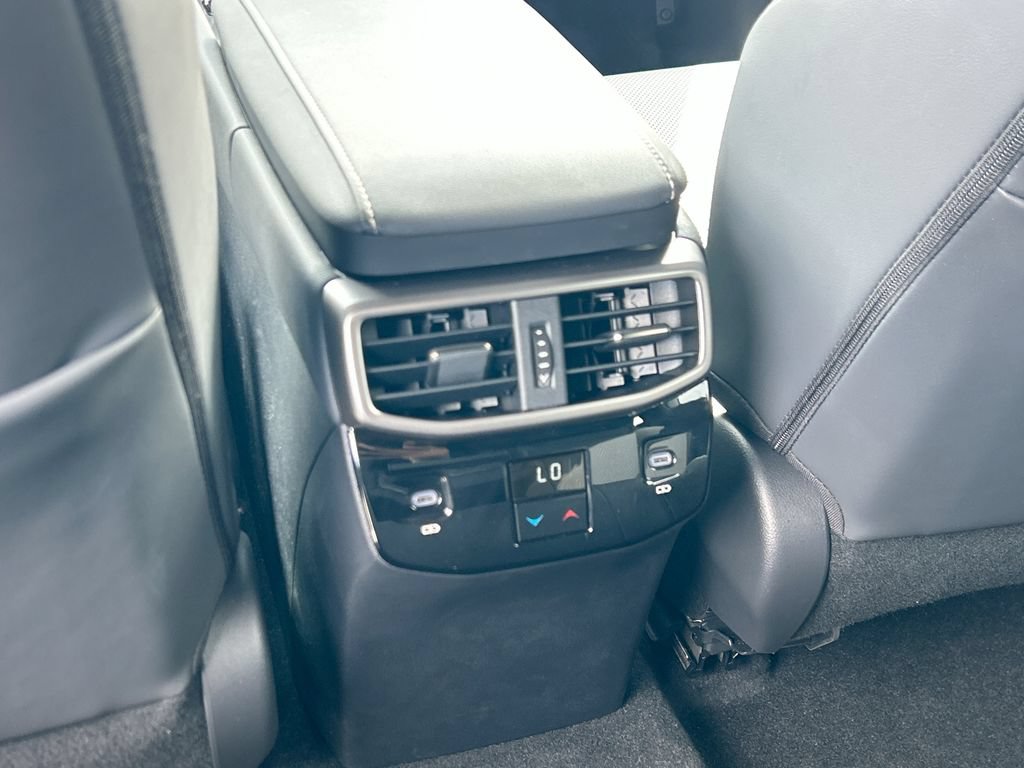 Used 2026 Lexus RX 350 Premium w/ Accessory Package (Z1) FWD image 29