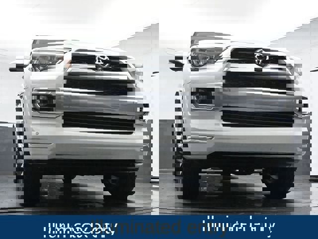 Used 2017 Toyota 4Runner Limited image 28