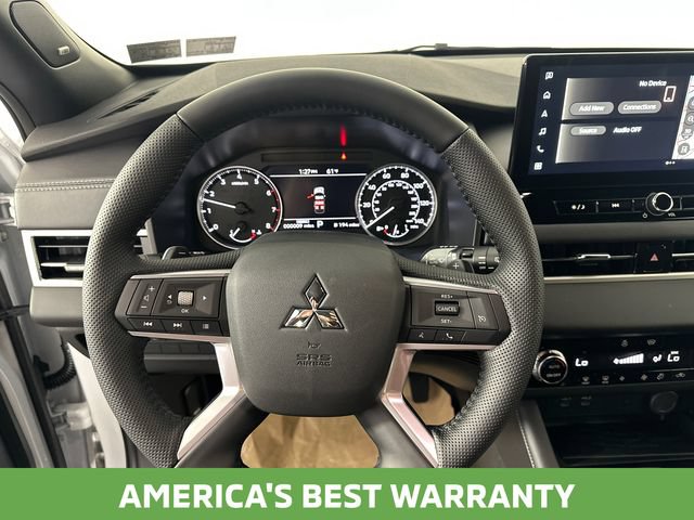 New 2026 Mitsubishi Outlander LE AWD/4WD image 24