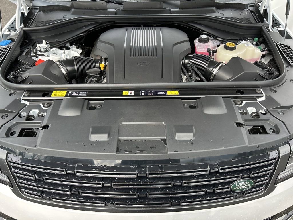 New 2025 Land Rover Range Rover Sport Dynamic SE image 29