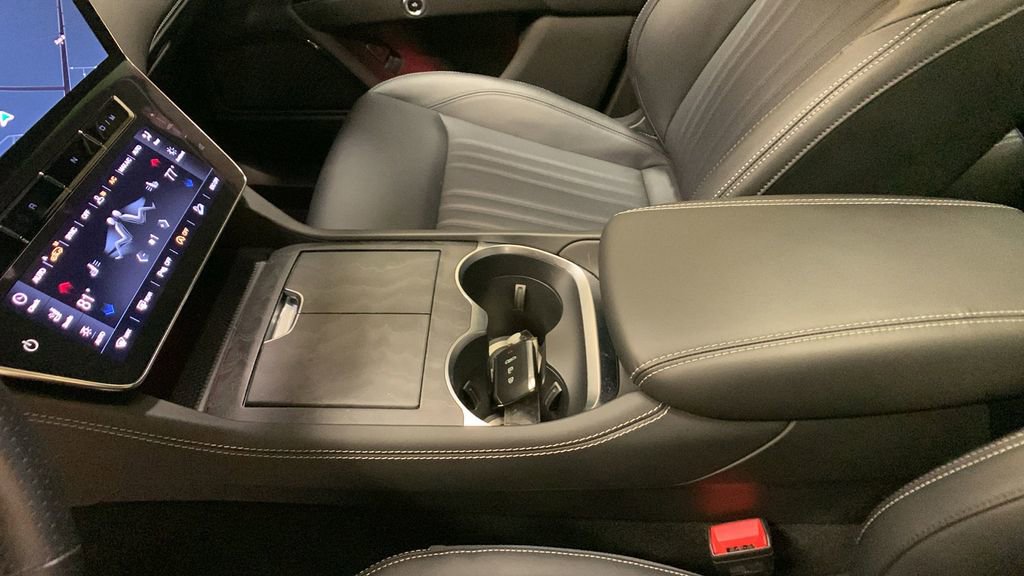 Used 2025 Maserati Grecale Modena image 46