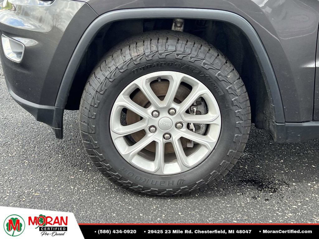 Used 2021 Jeep Grand Cherokee Laredo AWD/4WD image 10