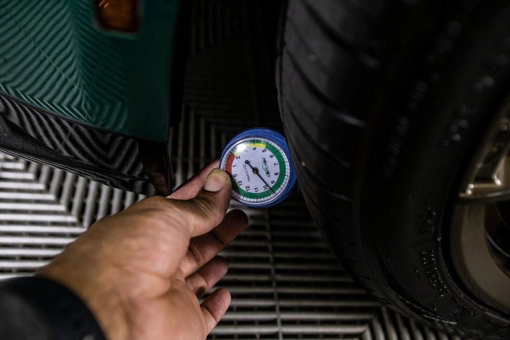 Used 2024 BMW M4 xDrive Competition image 38