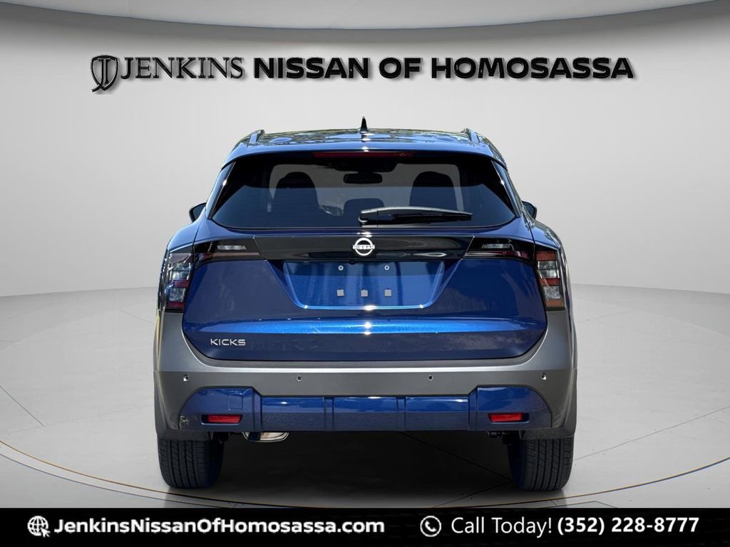New 2026 Nissan Kicks SV image 5