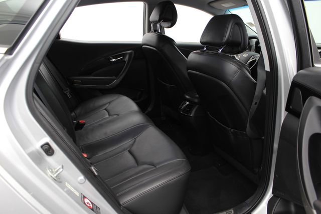 Used 2013 Hyundai Azera FWD image 22