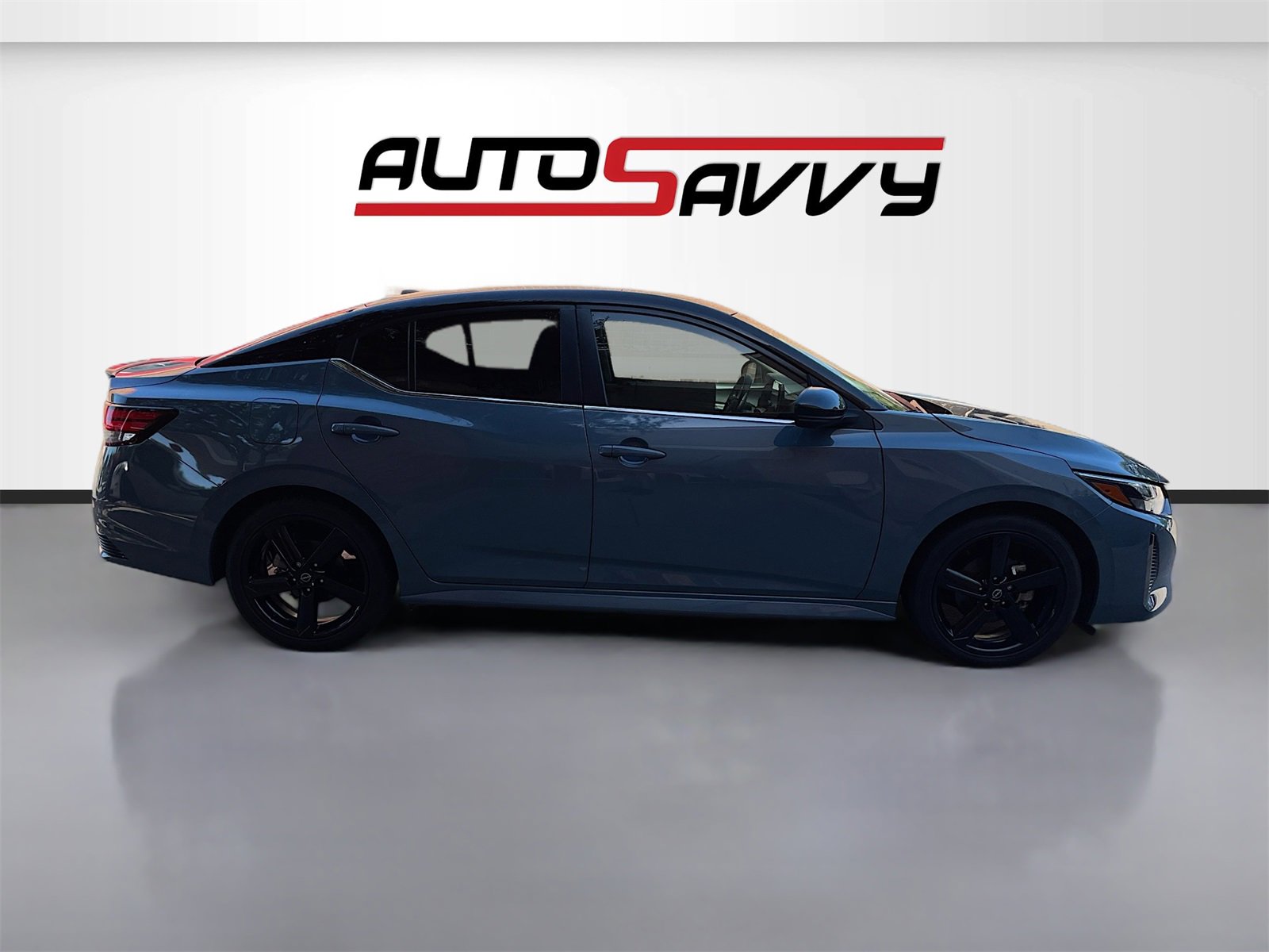 Used 2024 Nissan Sentra SR w/ SR Premium Package image 8