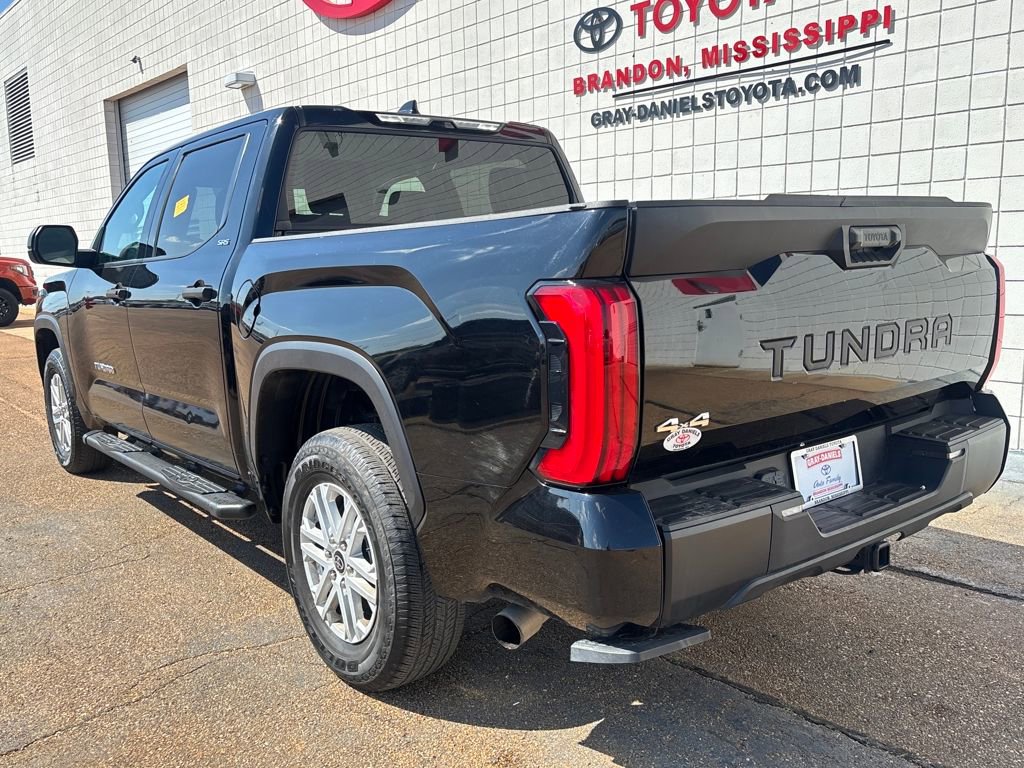 Used 2023 Toyota Tundra SR5 AWD/4WD image 4