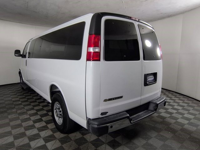 Certified 2025 Chevrolet Express 3500 LT w/ LT Preferred Equipment Group RWD image 7