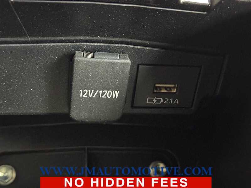 Used 2021 Toyota Corolla SE FWD image 37