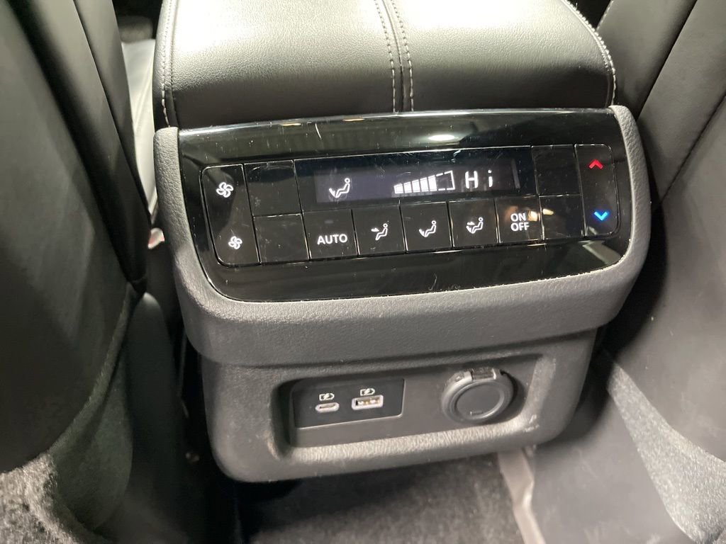 Used 2022 INFINITI QX60 Pure image 26