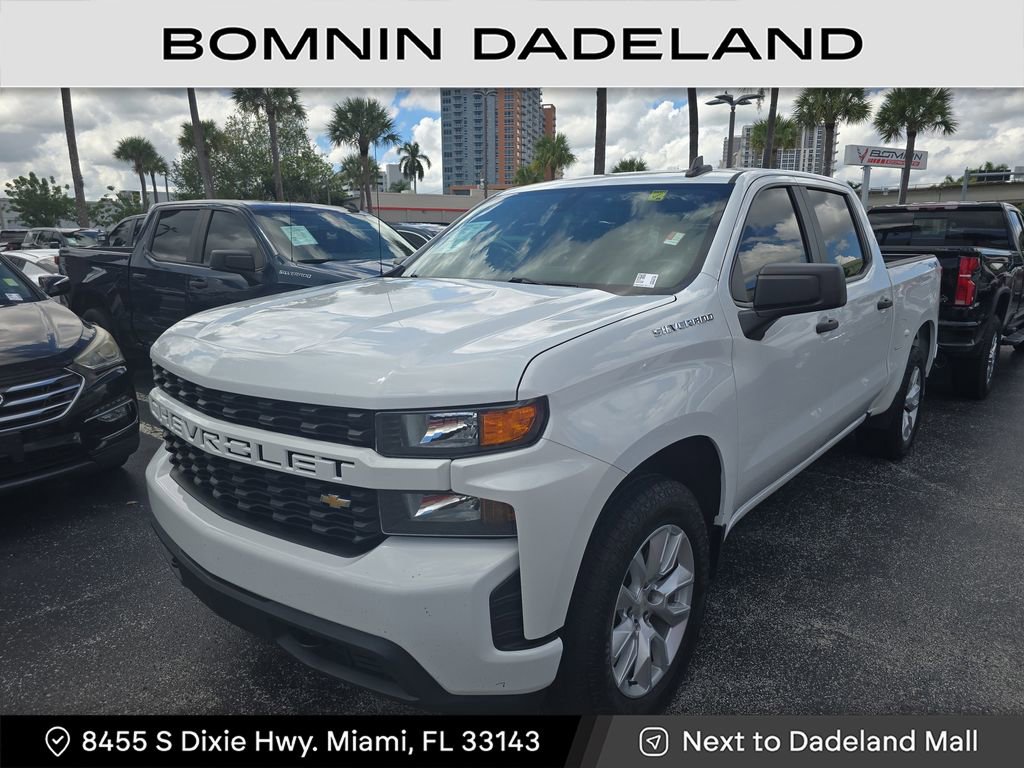 Used 2019 Chevrolet Silverado 1500 Custom w/ Custom Value Package image 2