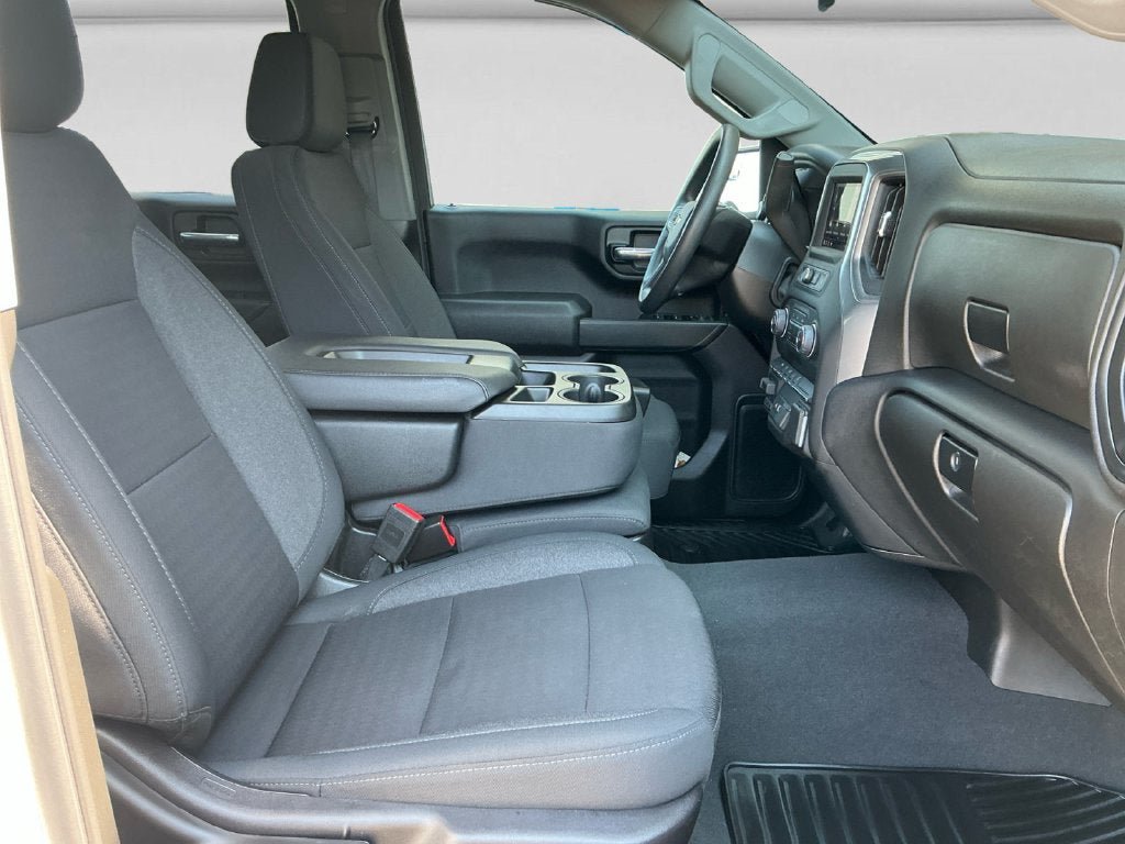 Used 2024 Chevrolet Silverado 1500 Custom AWD/4WD image 15