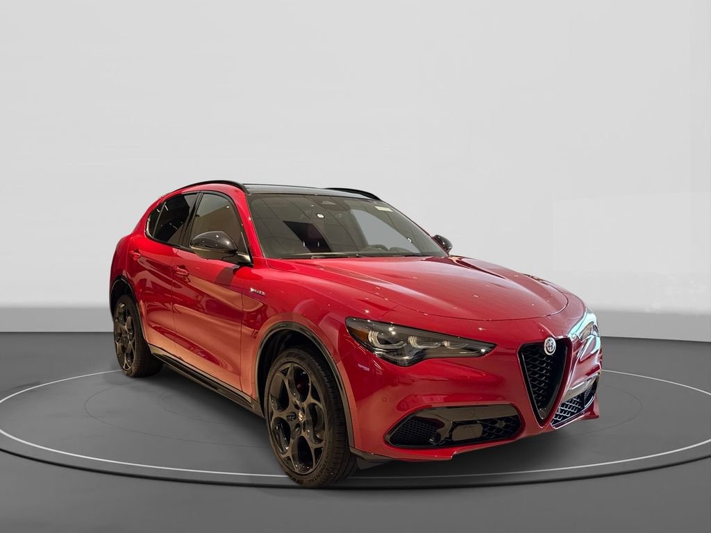 New 2026 Alfa Romeo Stelvio Sprint w/ Convenience Package