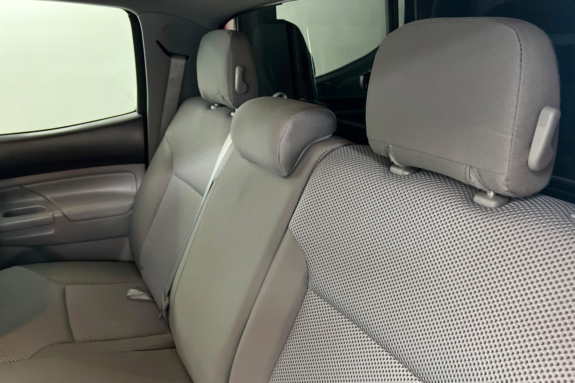 Used 2014 Toyota Tacoma w/ TRD Off-Road Package image 20