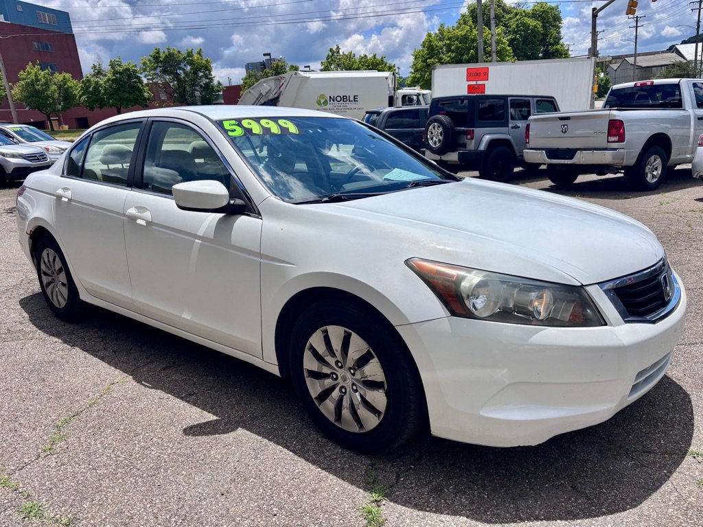 Used 2010 Honda Accord LX image 9