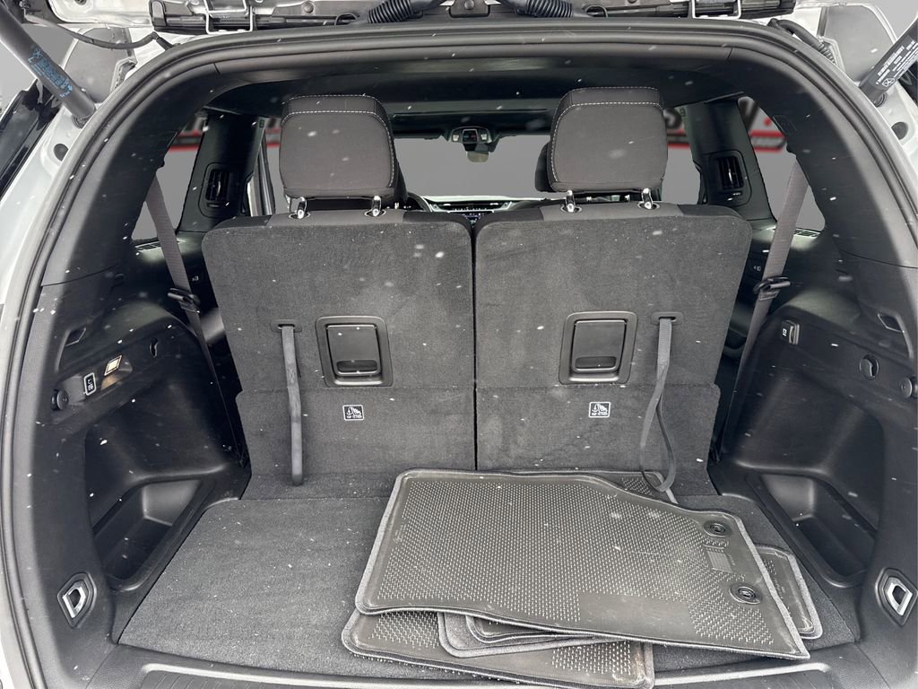 Used 2025 Jeep Grand Cherokee L Laredo w/ Luxury Tech Group I image 11