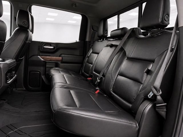 Used 2021 Chevrolet Silverado 1500 RST w/ Convenience Package II AWD/4WD image 17