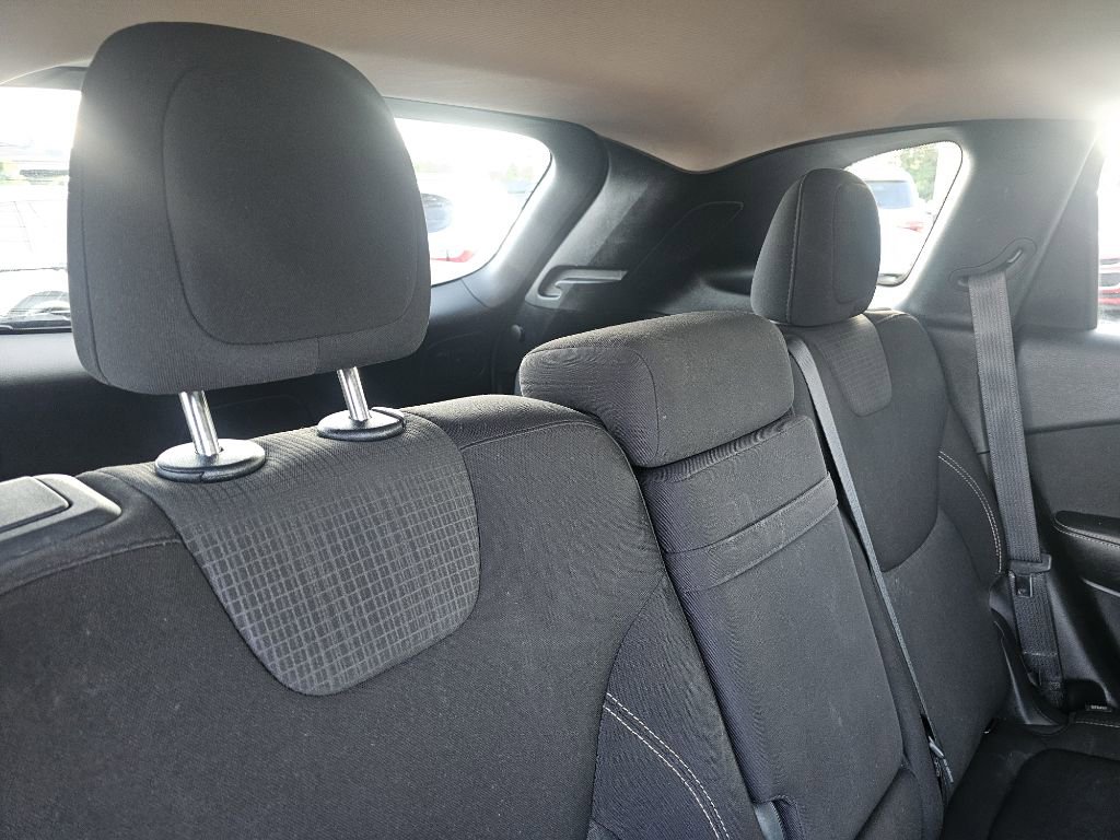 Used 2016 Jeep Cherokee Latitude w/ Safety/Convenience Group image 45