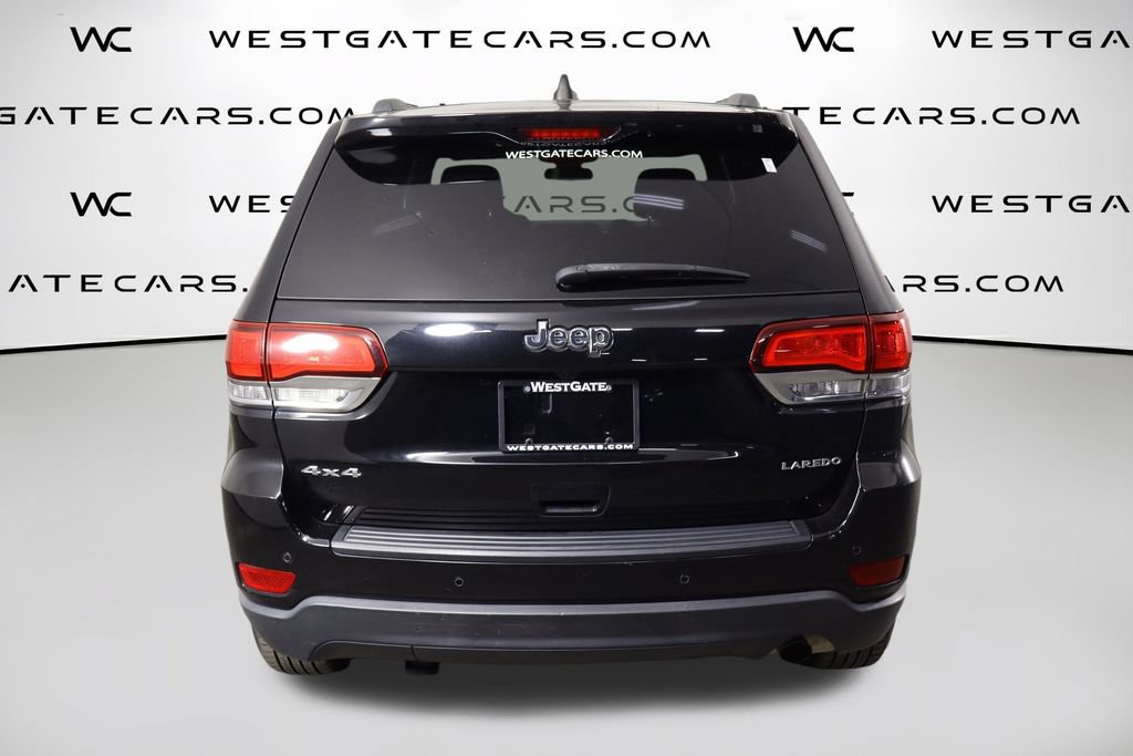 Used 2020 Jeep Grand Cherokee Laredo AWD/4WD image 4