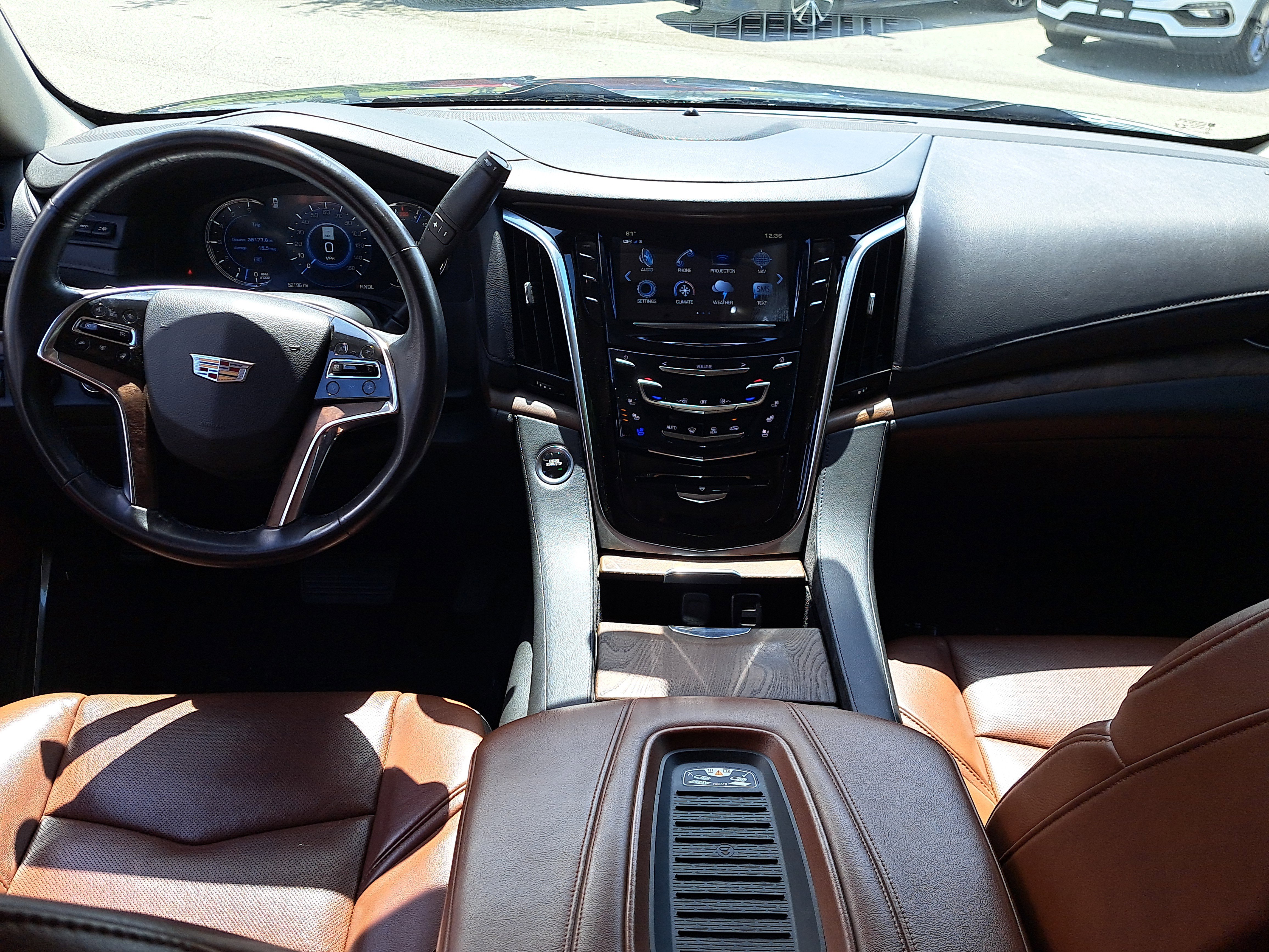 Used 2020 Cadillac Escalade Luxury image 20