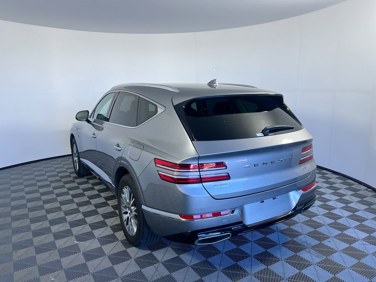 Used 2024 Genesis GV80 2.5T AWD/4WD image 5