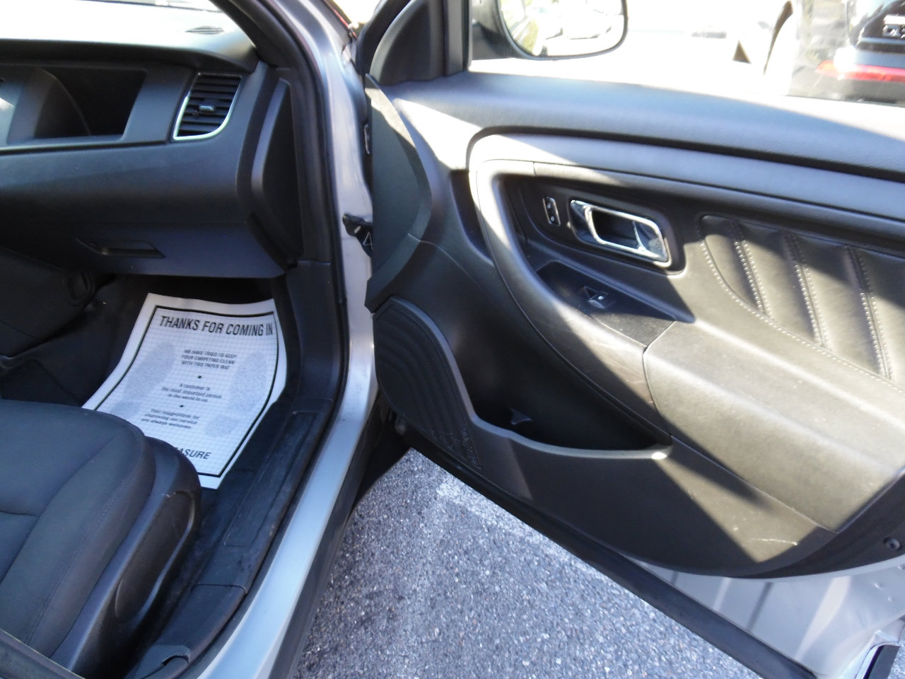 Used 2016 Ford Taurus Police Interceptor AWD image 19