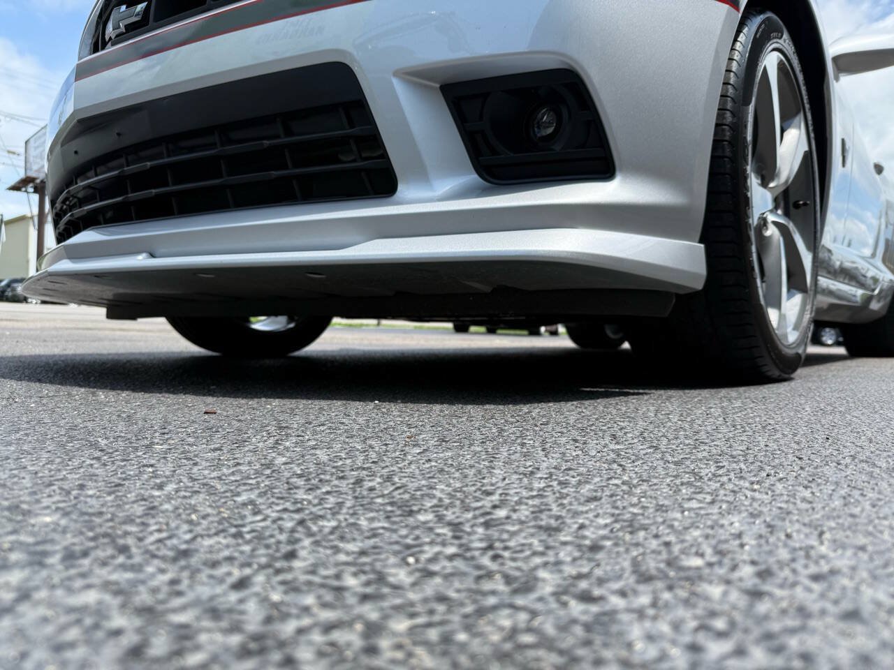 Used 2015 Chevrolet Camaro SS w/ Commemorative Special Edition RWD image 14