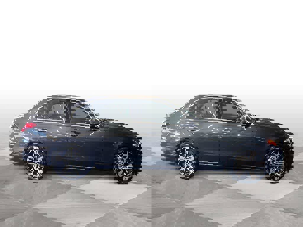 Used 2025 Mercedes-Benz C 300 4MATIC Sedan image 9