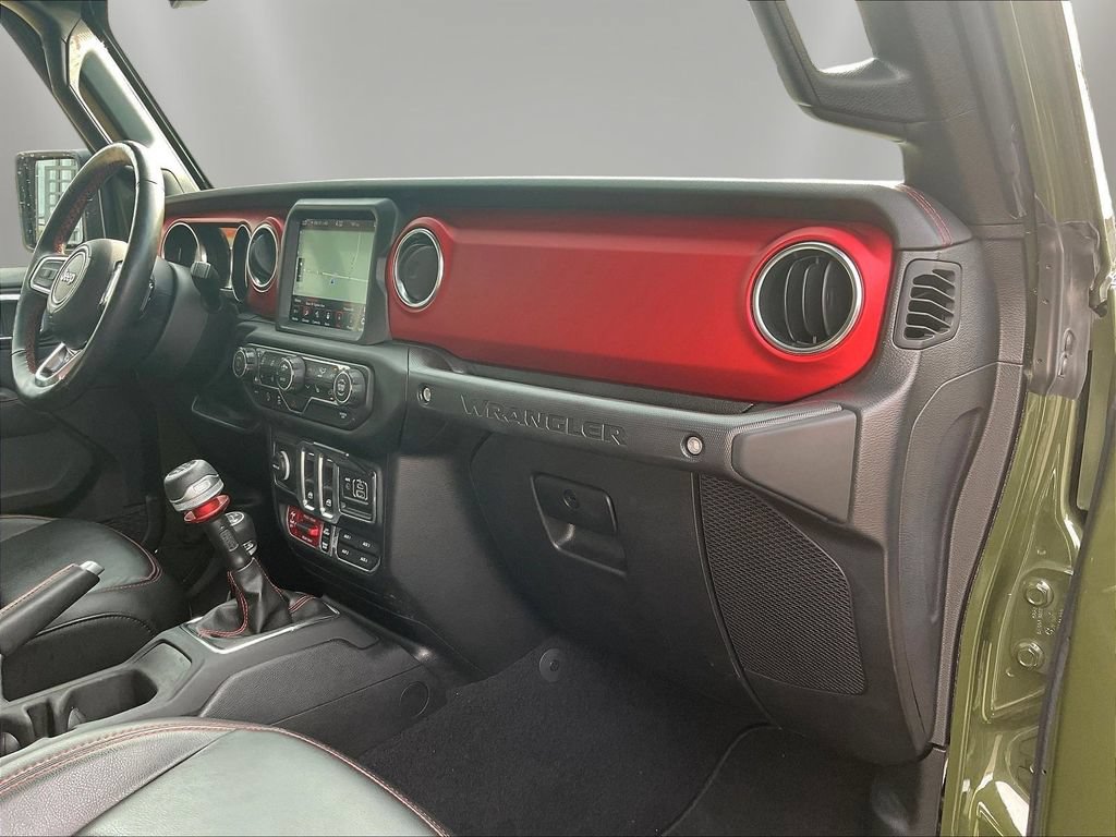 Used 2021 Jeep Wrangler Rubicon w/ Uconnect 4C Nav & Sound Group AWD/4WD image 25