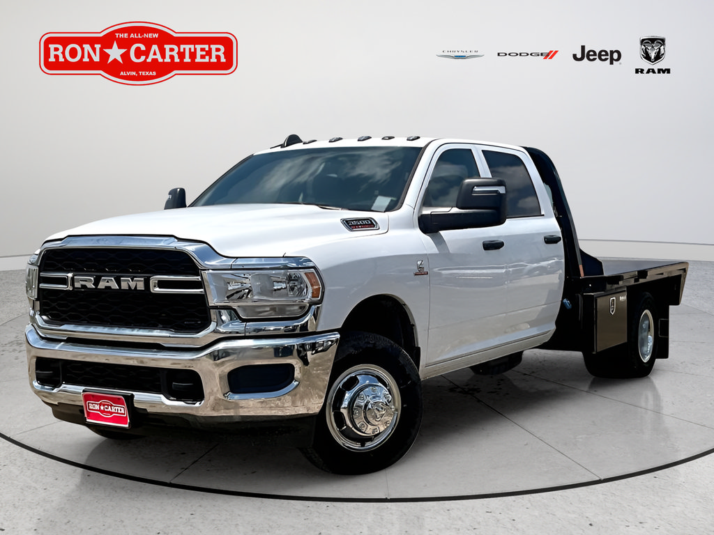 New 2024 RAM 3500 Tradesman w/ Chrome Appearance Group AWD/4WD image 3