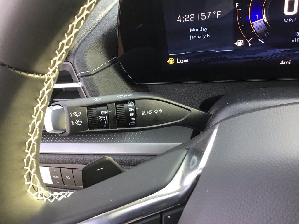 New 2026 Chevrolet Traverse LT w/ Driver Confidence Package image 39