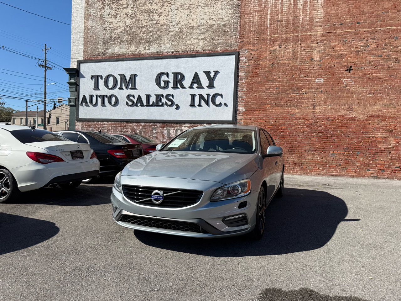 Used 2017 Volvo S60 T5 Dynamic w/ Vision Package image 1
